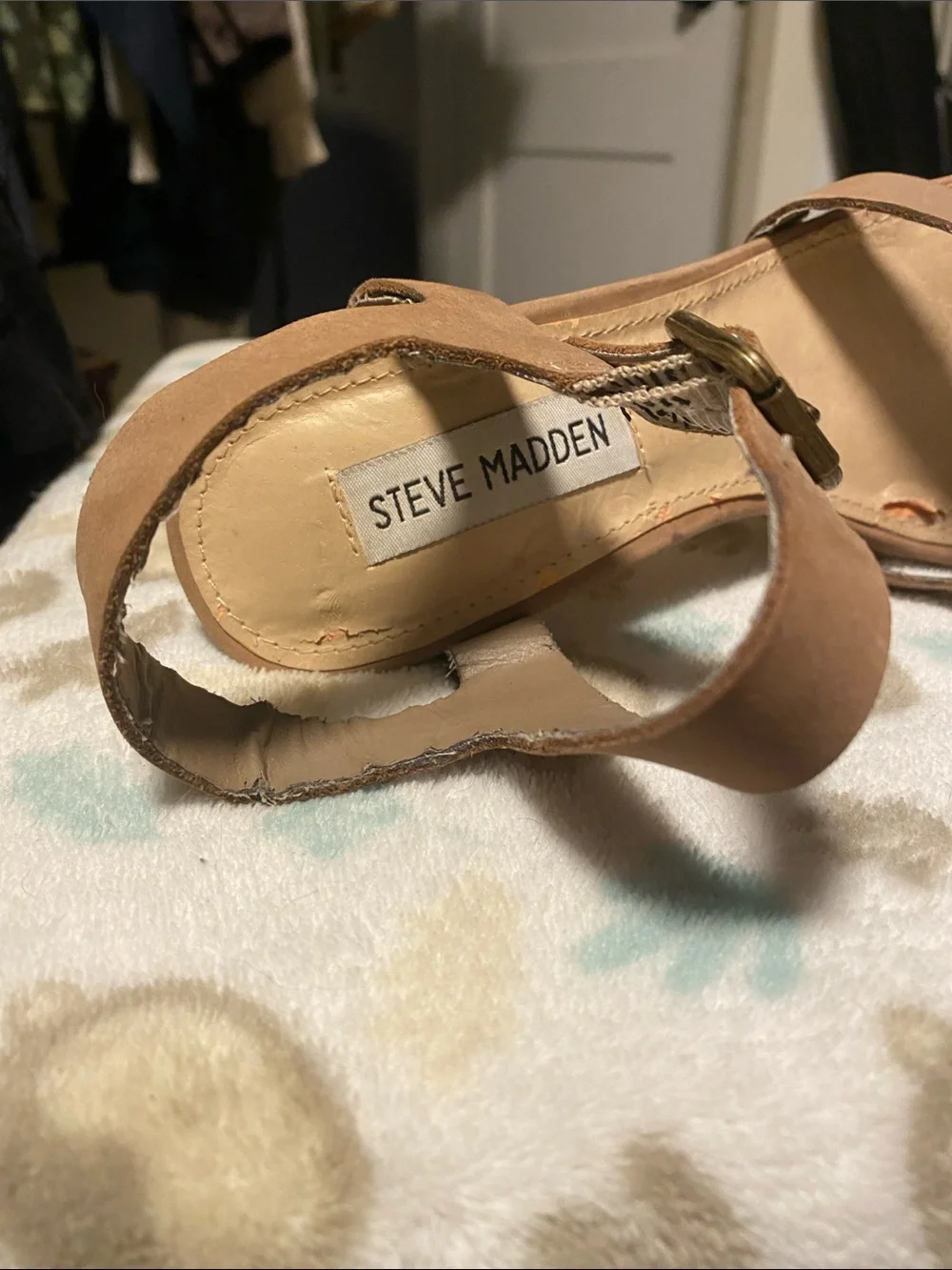 Steve Madden suede platform